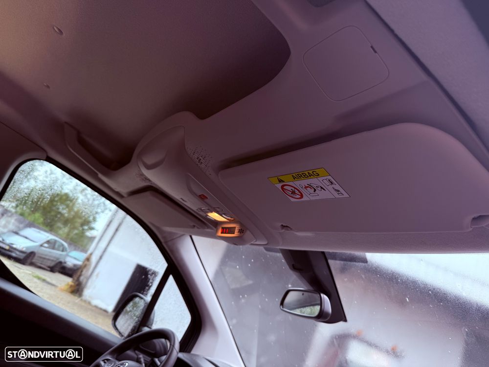 Opel Combo 1.5 D 75kW Edition - 18