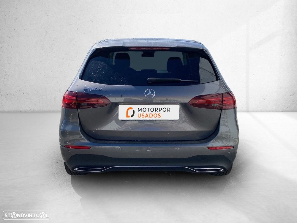 Mercedes-Benz B 180 d - 5