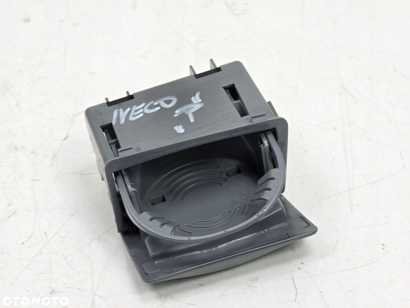 IVECO DAILY 06-14 CUPHOLDER UCHWYT POJEMNIK NA KUBEK PRAWY 3802682 1 - 2