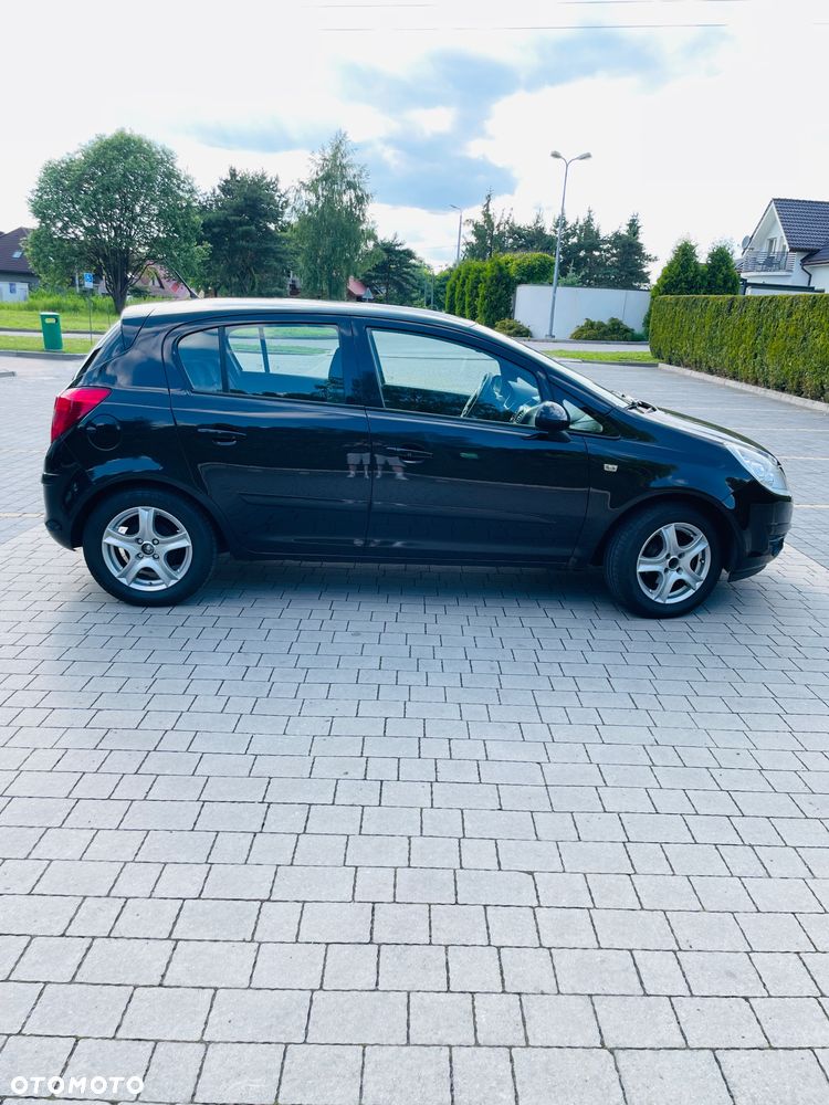 Opel Corsa 1.2 16V Enjoy - 4