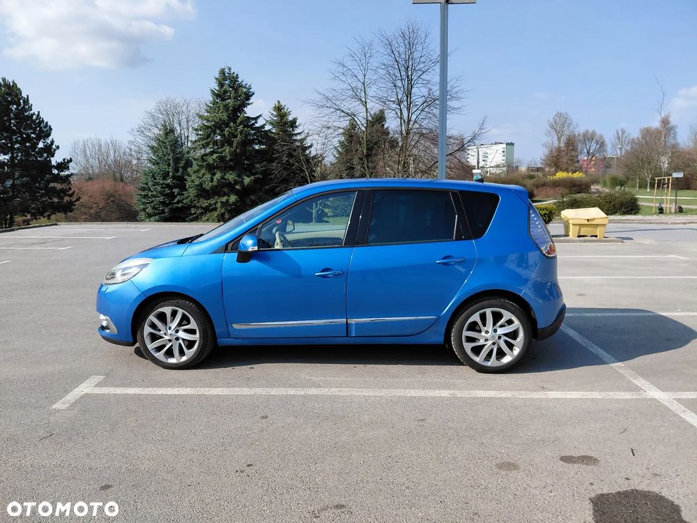 Renault Scenic 2.0 dCi Bose - 5