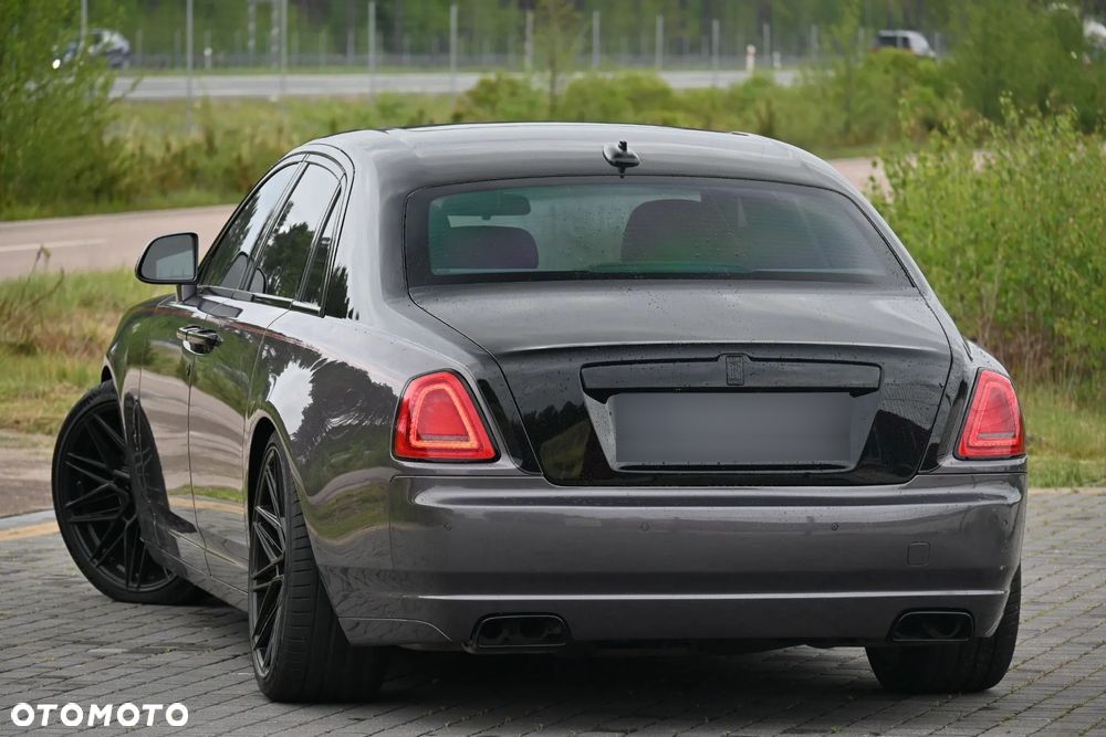 Rolls-Royce Ghost EWB - 24