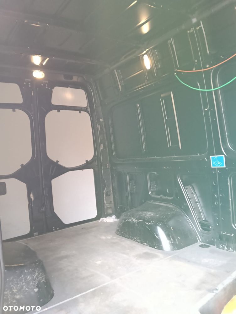 Mercedes-Benz Sprinter 4X4 519CDi - 9