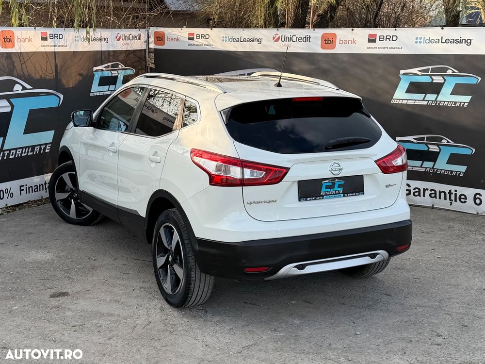 Nissan Qashqai 1.6 DCI N-Connecta - 36