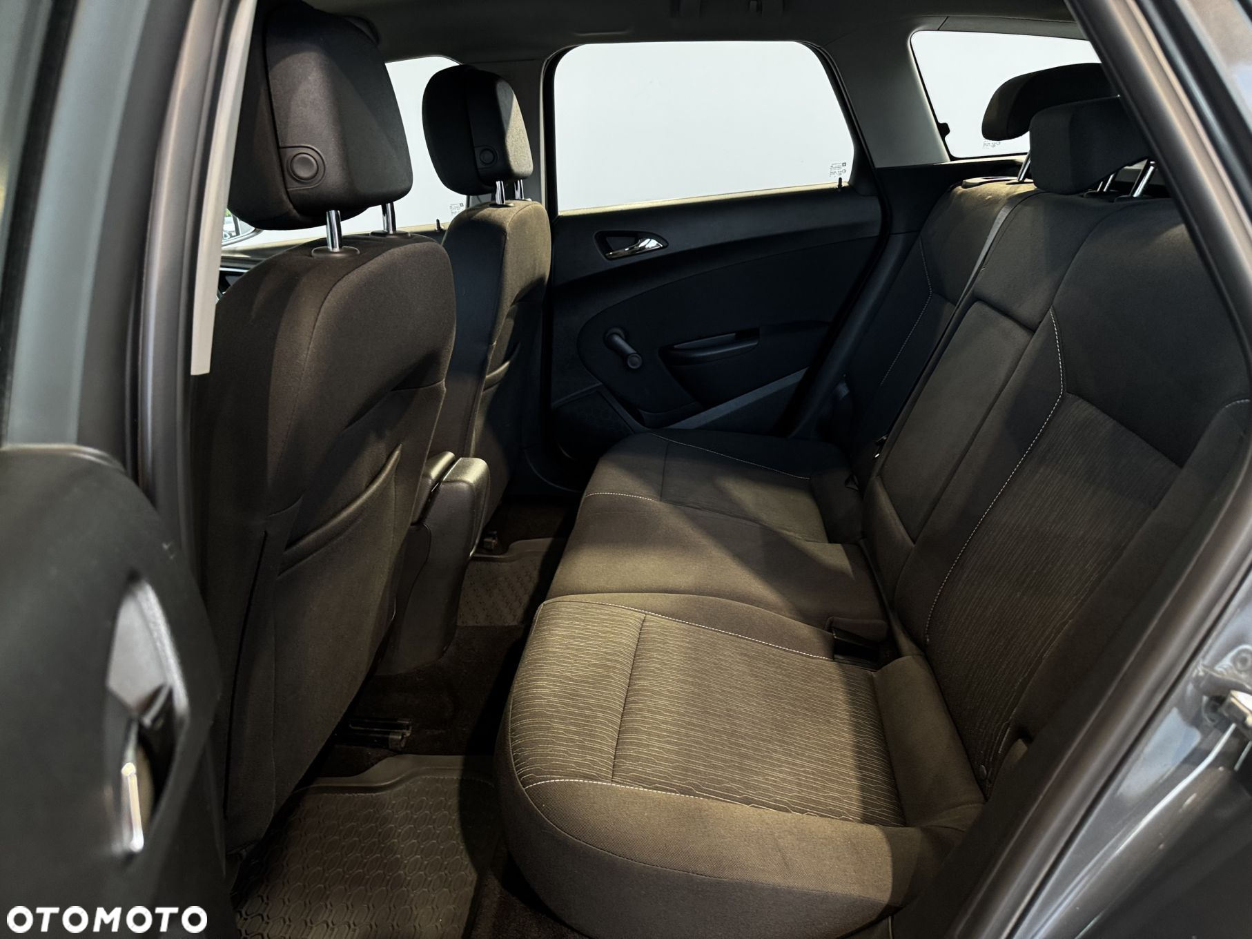 Opel Astra - 11