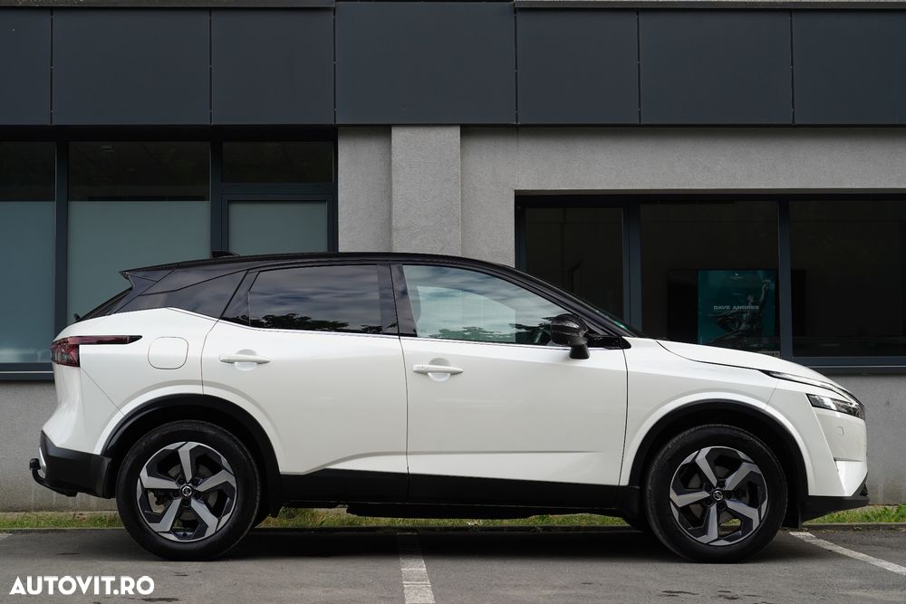 Nissan Qashqai 1.3 DIG-T DCT SHIRO - 31