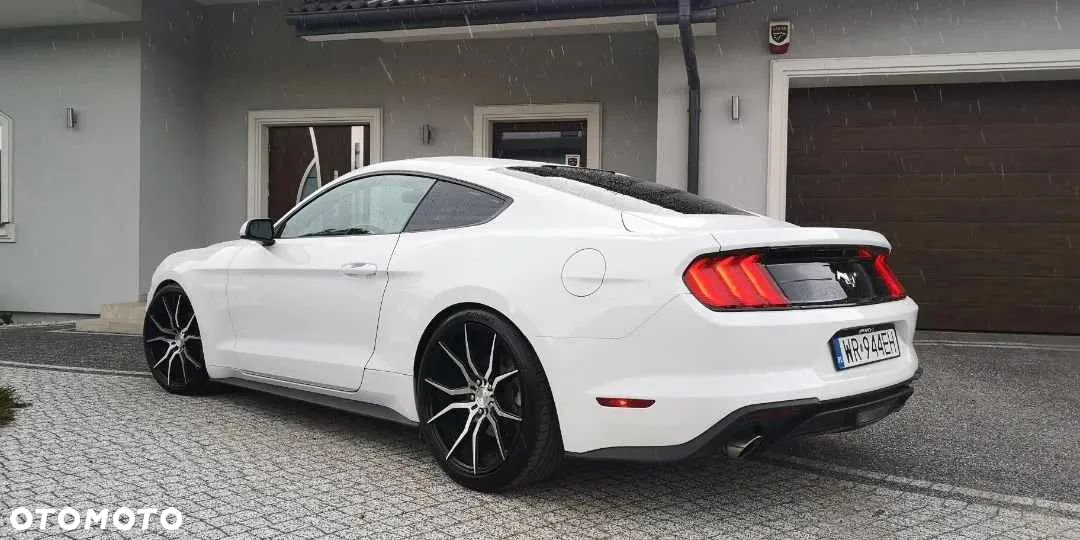 Ford Mustang 2.3 EcoBoost - 4