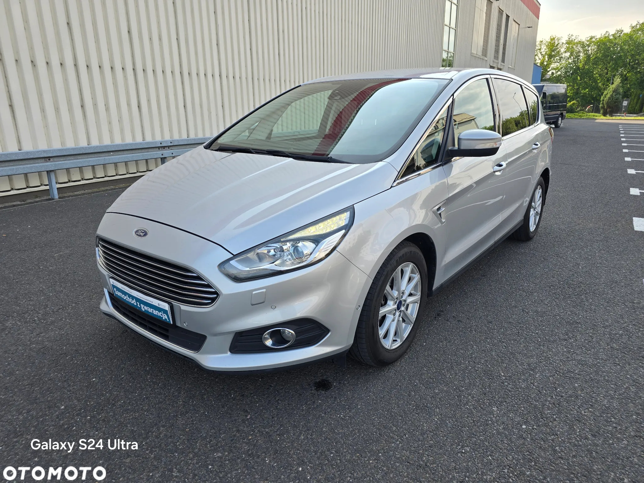 Ford S-Max 2.0 EcoBlue Titanium - 4