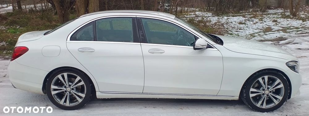Mercedes-Benz Klasa C 300 7G-TRONIC Avantgarde - 7