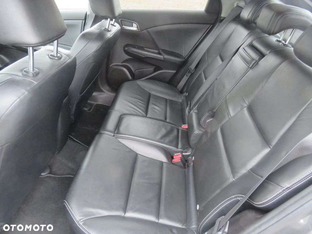 Honda Civic 1.6 i-DTEC Comfort Black Edition - 16