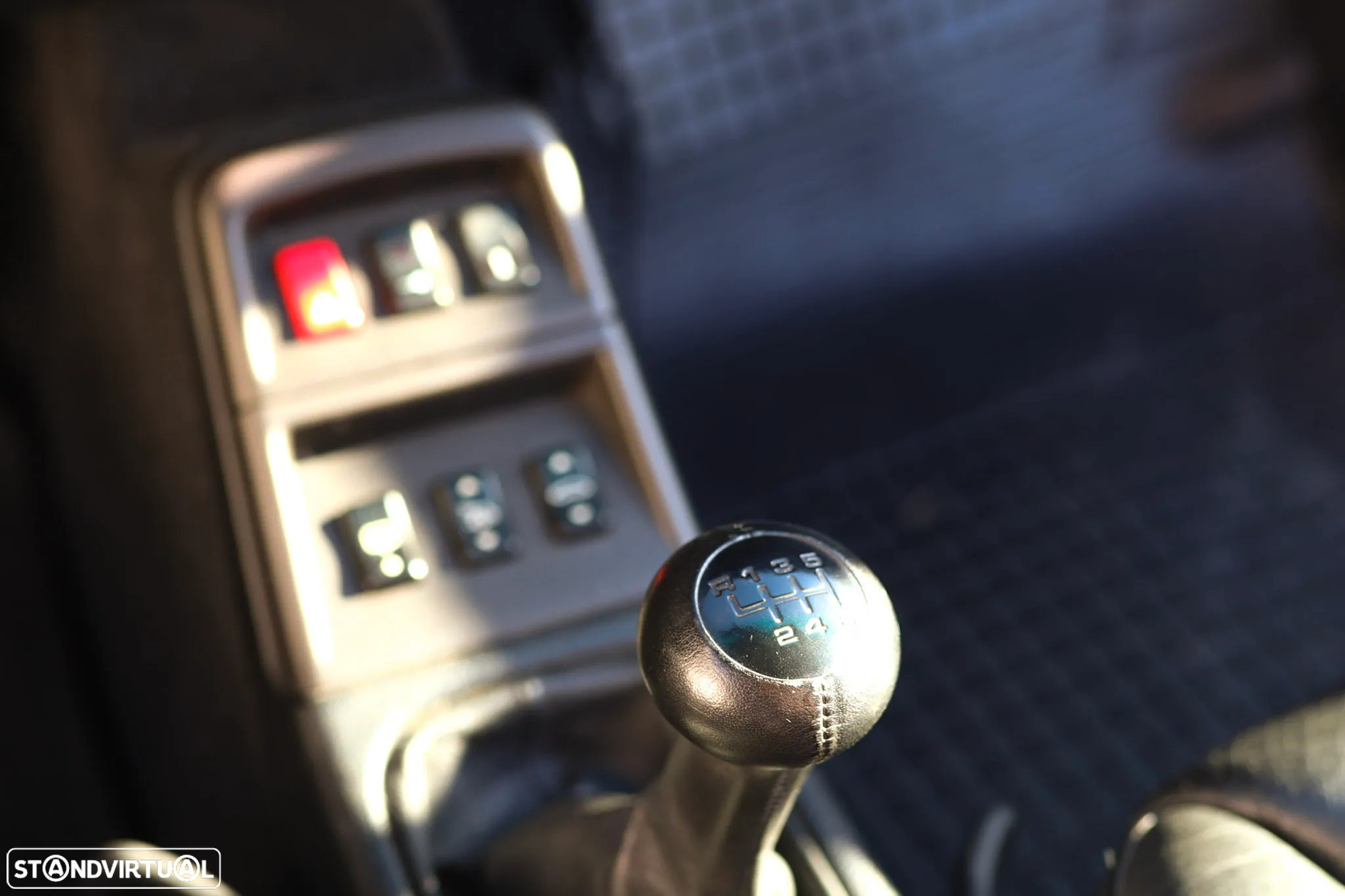 Porsche 911 (993) Coupé 3.6 Carrera 2 - 4