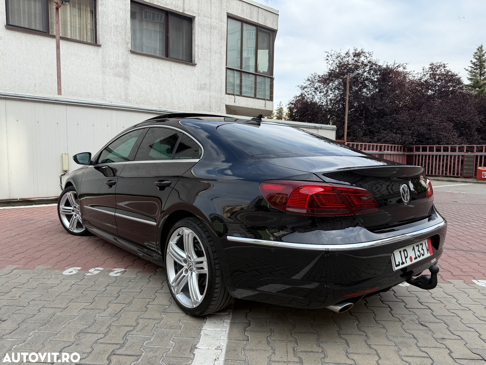 Volkswagen Passat CC 2.0 TDI 4Motion BlueMotion Technology DSG - 3