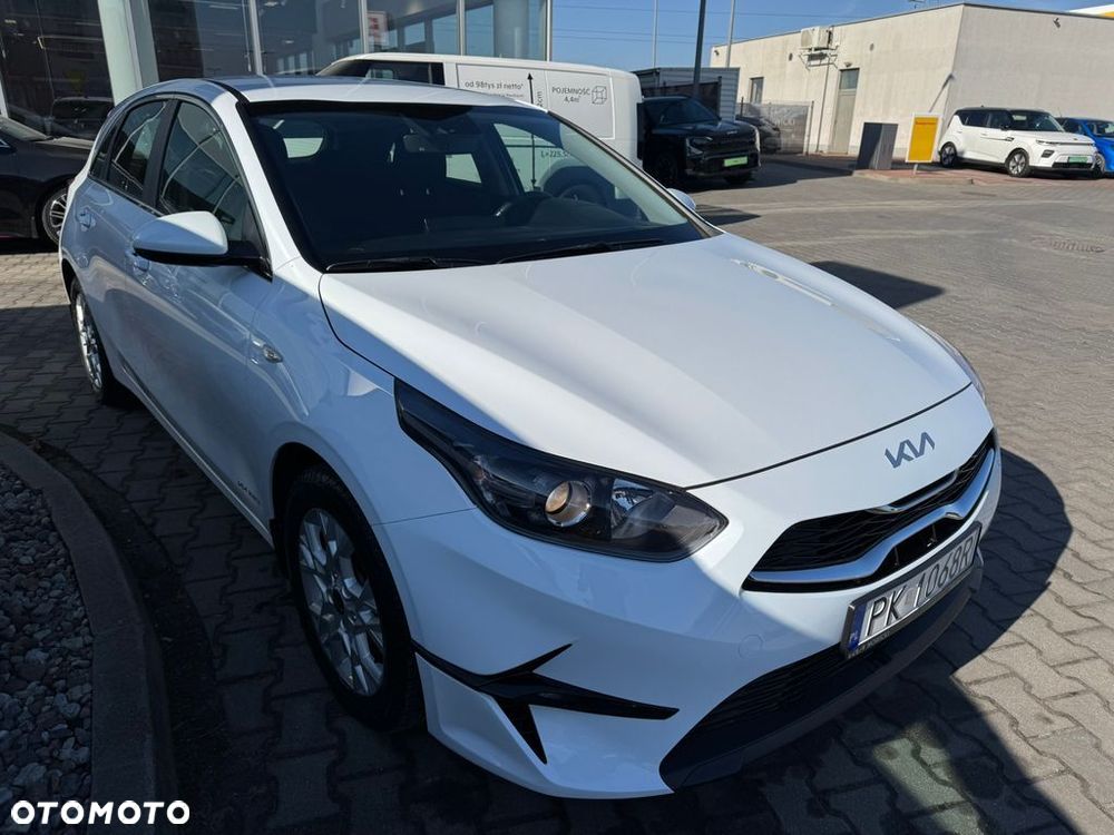 Kia Ceed 1.5 T-GDI M - 7