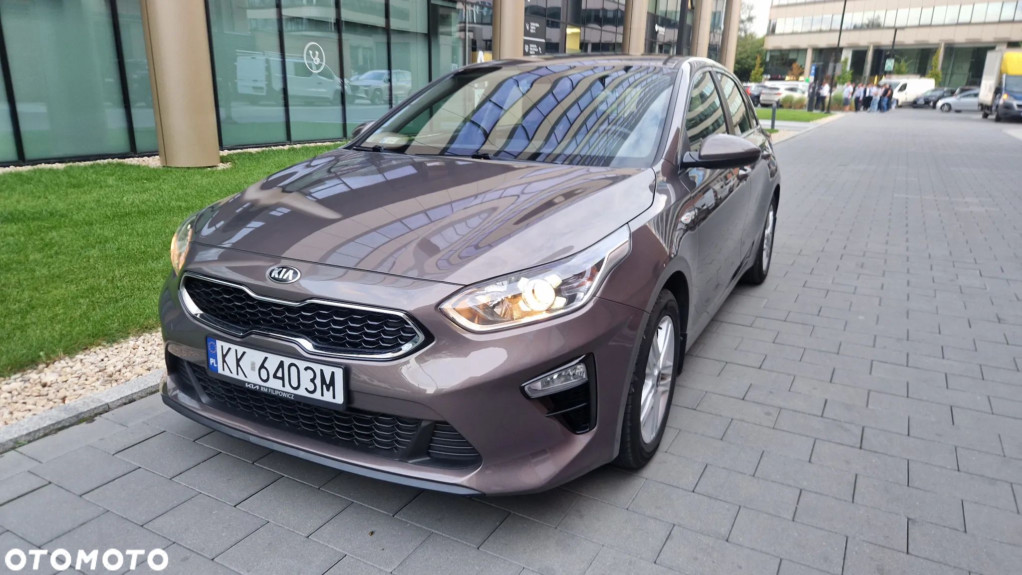 Kia Ceed 1.4 T-GDI L - 1