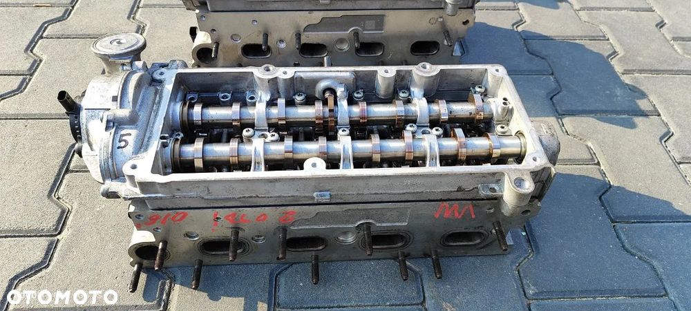 GŁOWICA 2.0 TDI 1.6 TDI 150KM 04L103308D   04L103044Q /  04L103044P - 2