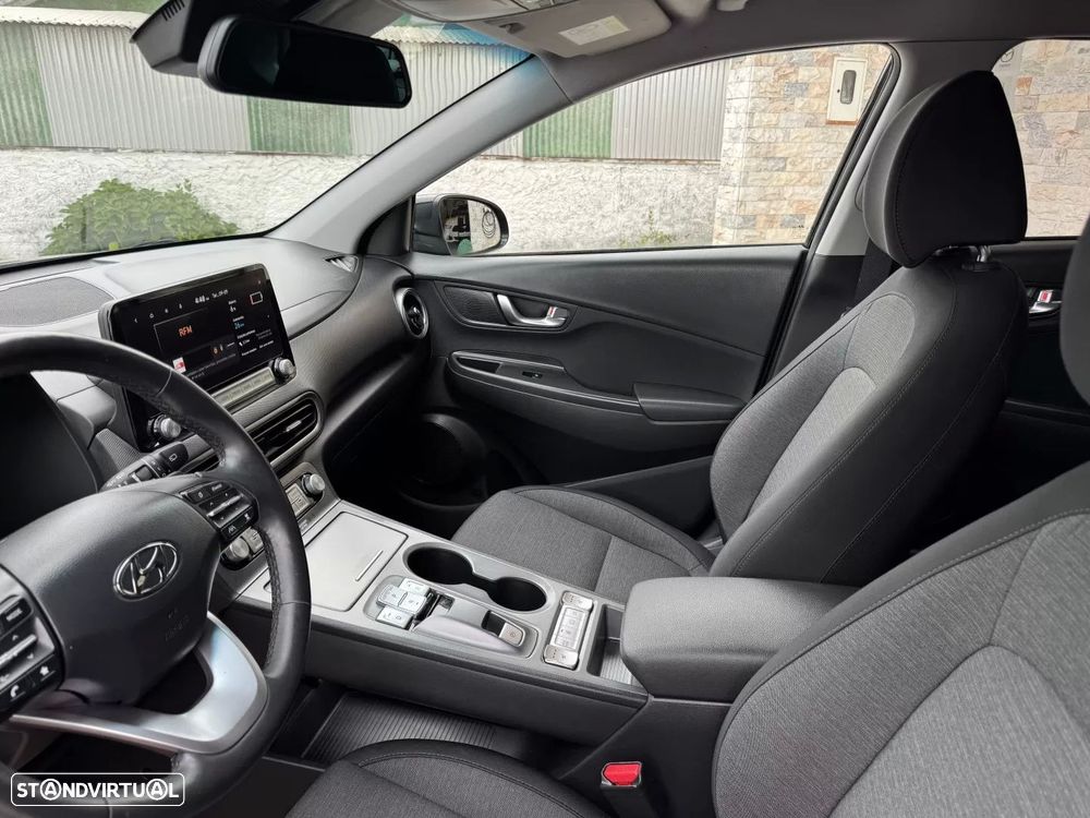 Hyundai Kauai EV 64 kWh Premium - 13