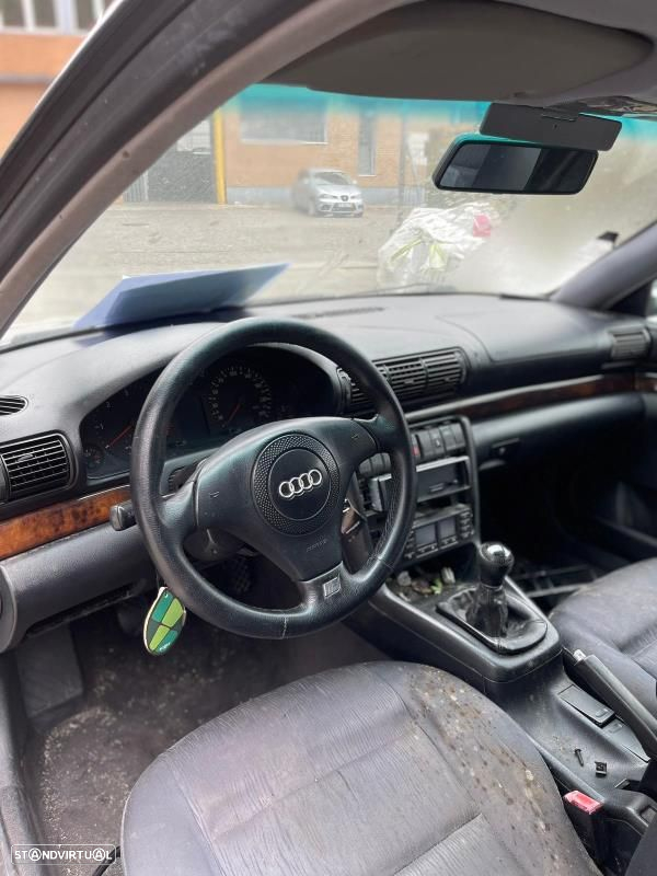 Para Peças Audi A4 Avant (8D5, B5) - 6