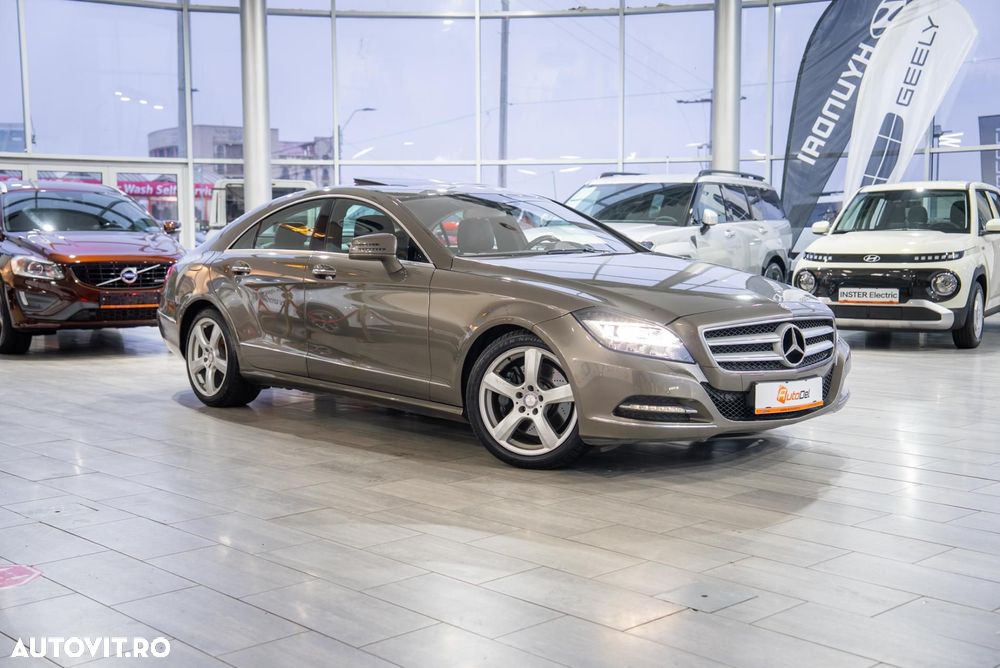 Mercedes-Benz CLS 350 CDI DPF BlueEFFICIENCY 7G-TRONIC - 24
