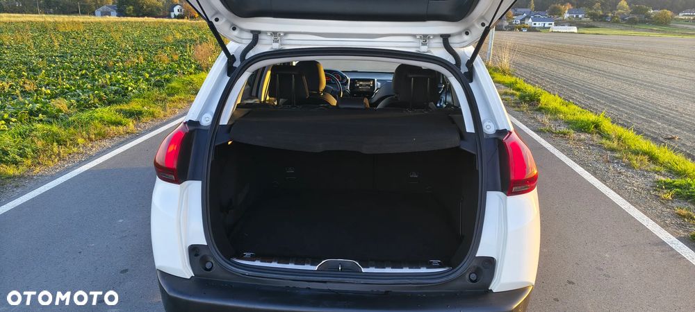 Peugeot 2008 - 16