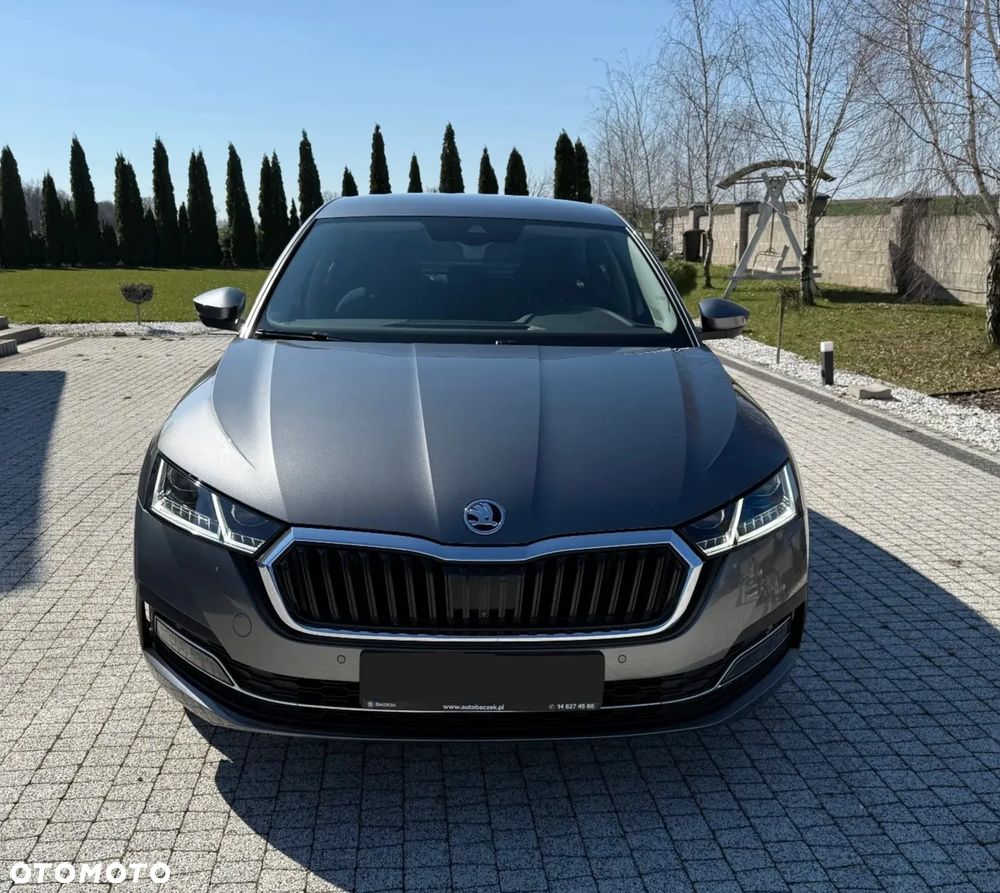 Skoda Octavia 2.0 TDI Style DSG - 3