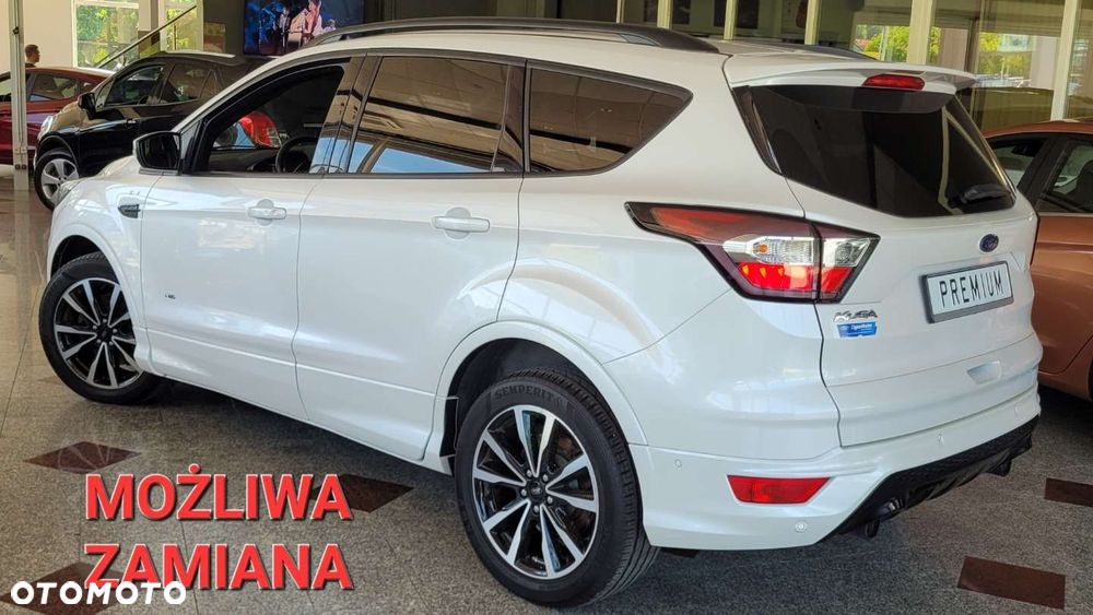 Ford Kuga - 9