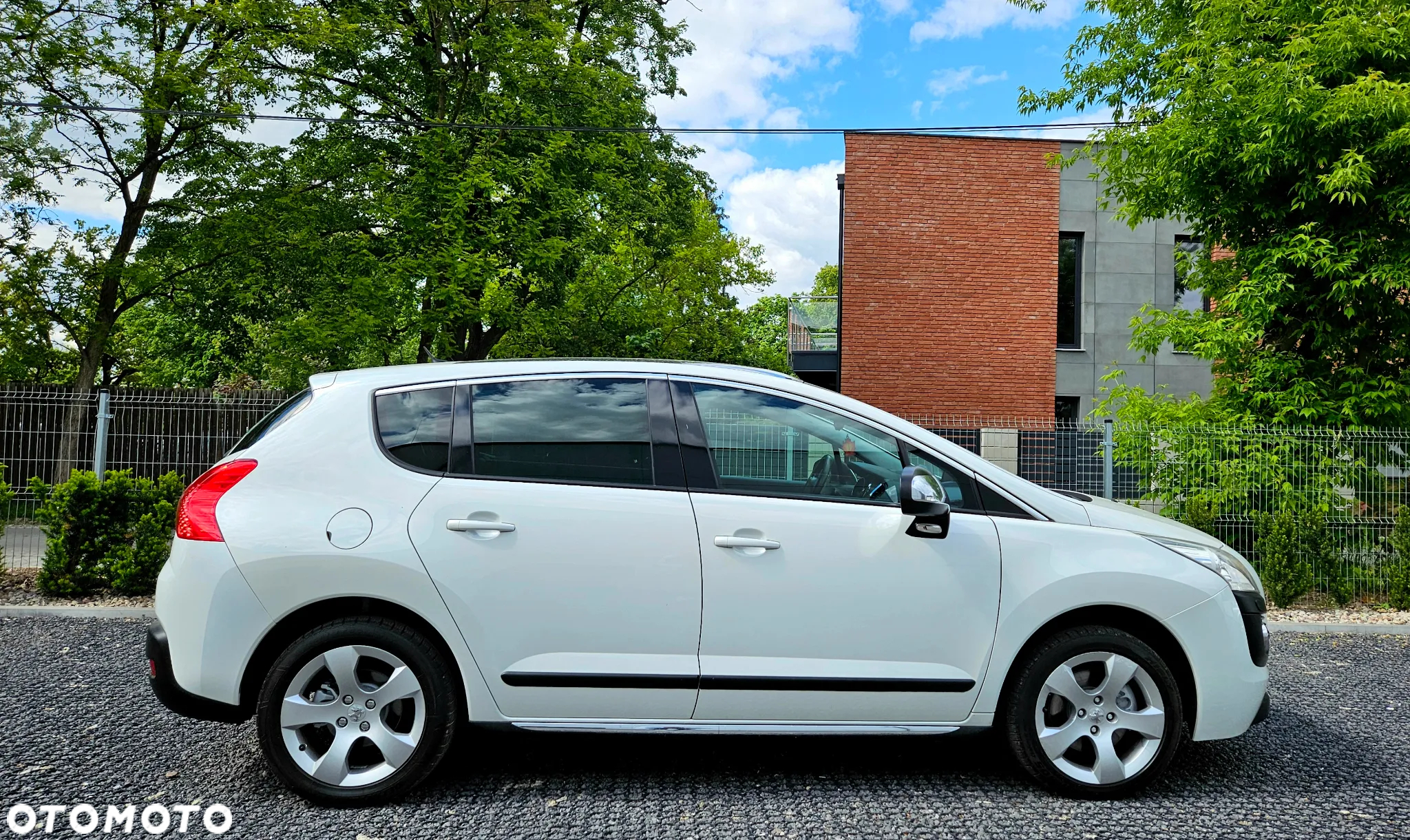 Peugeot 3008 1.6 Allure - 11