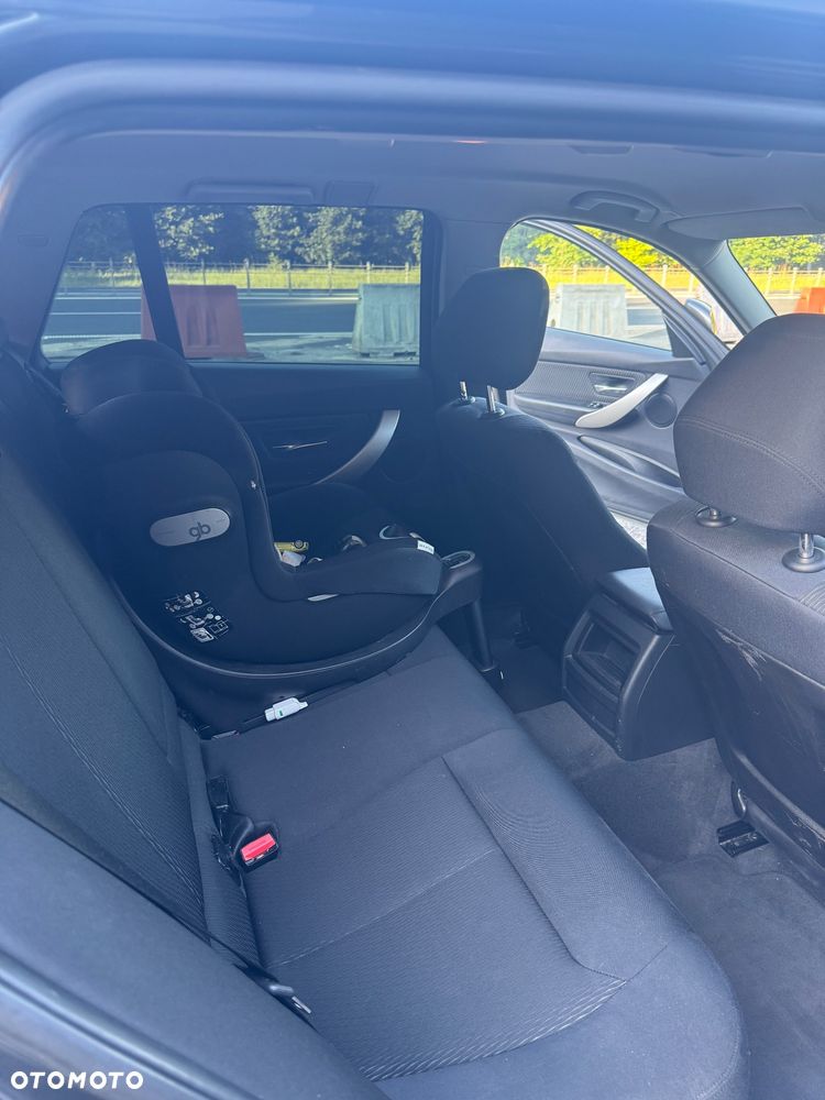 BMW Seria 3 316d - 8