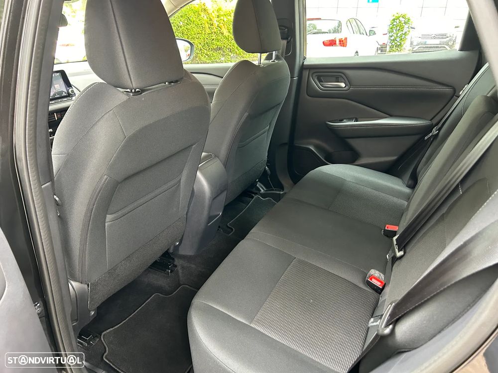 Nissan Qashqai 1.3 DIG-T Acenta LED+R - 18