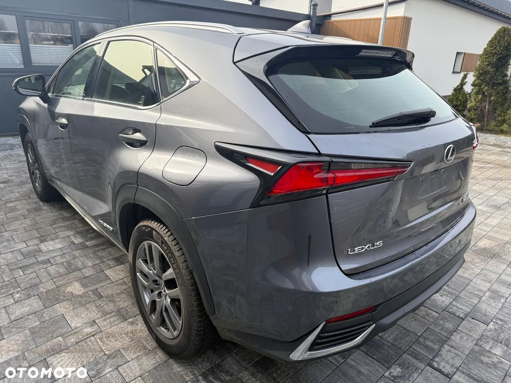 Lexus NX 300h E-FOUR Executive-Line - 13