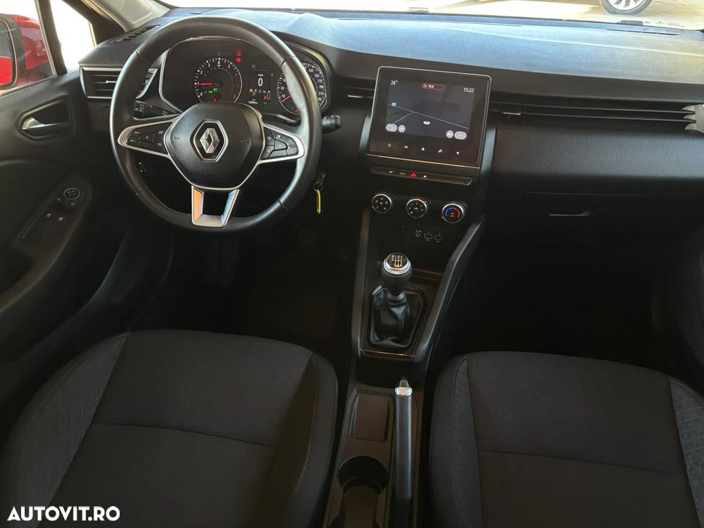 Renault Clio - 12
