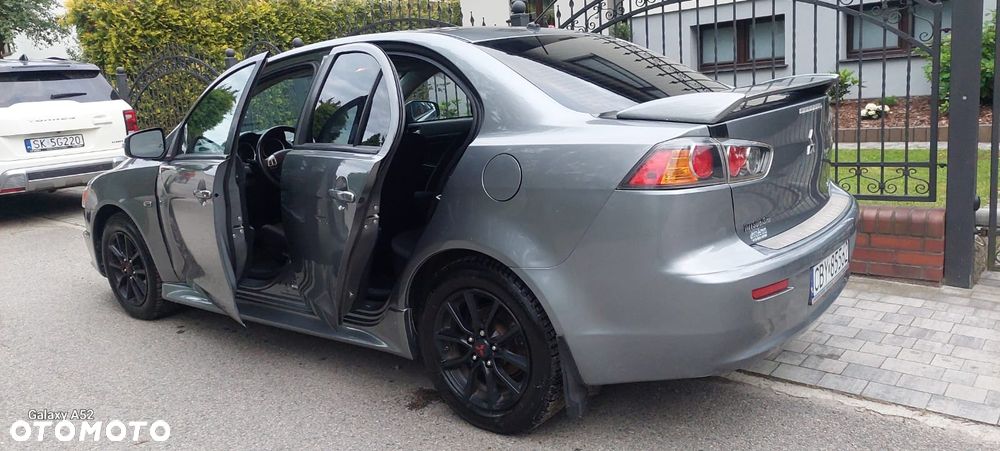Mitsubishi Lancer - 5