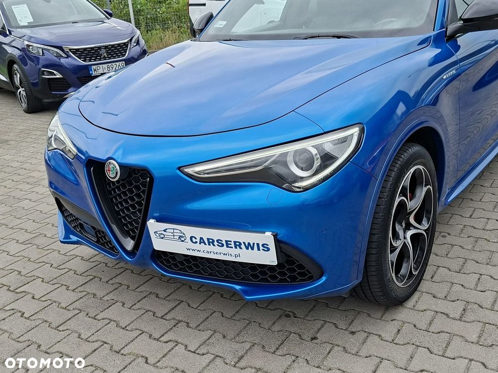 Alfa Romeo Stelvio - 2
