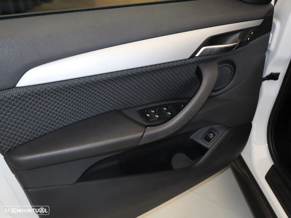 BMW X1 18 i sDrive Advantage Auto - 17