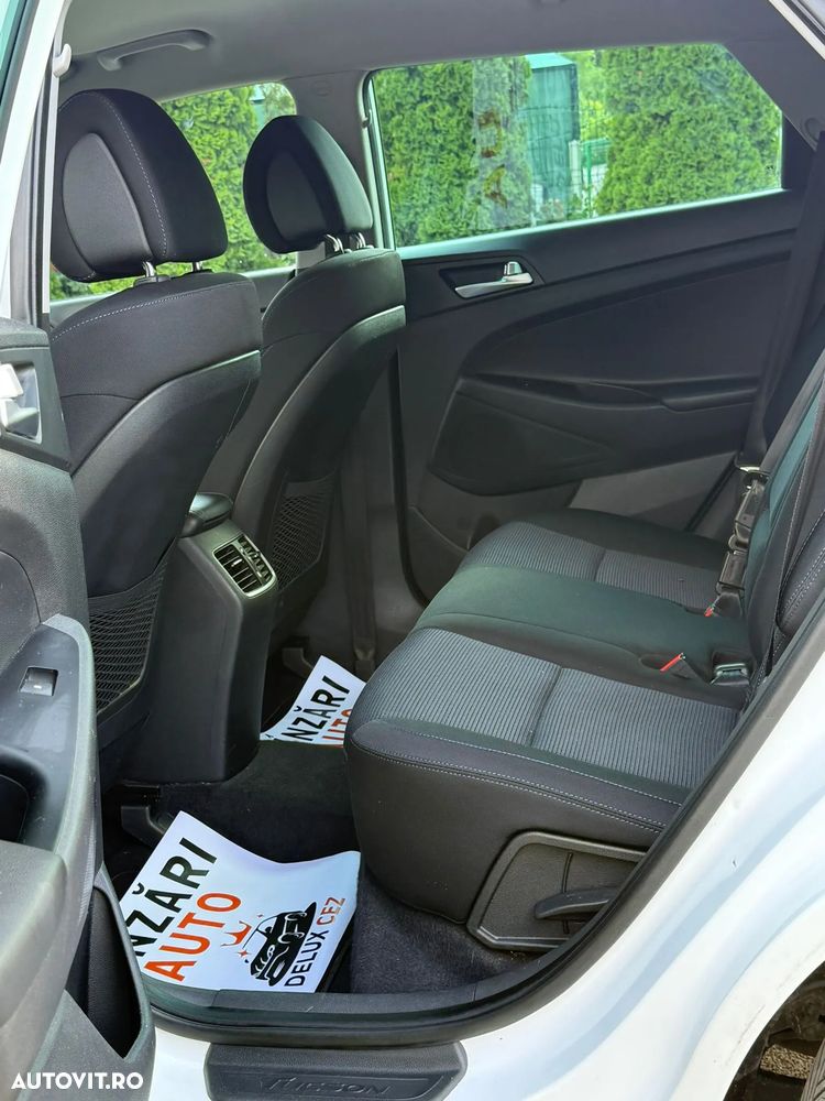 Hyundai Tucson blue 1.7 CRDi 2WD Style - 9