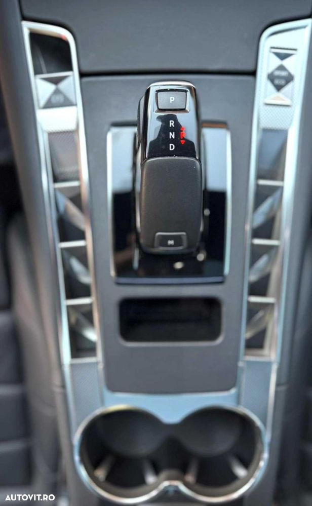 DS Automobiles DS 7 Crossback - 24