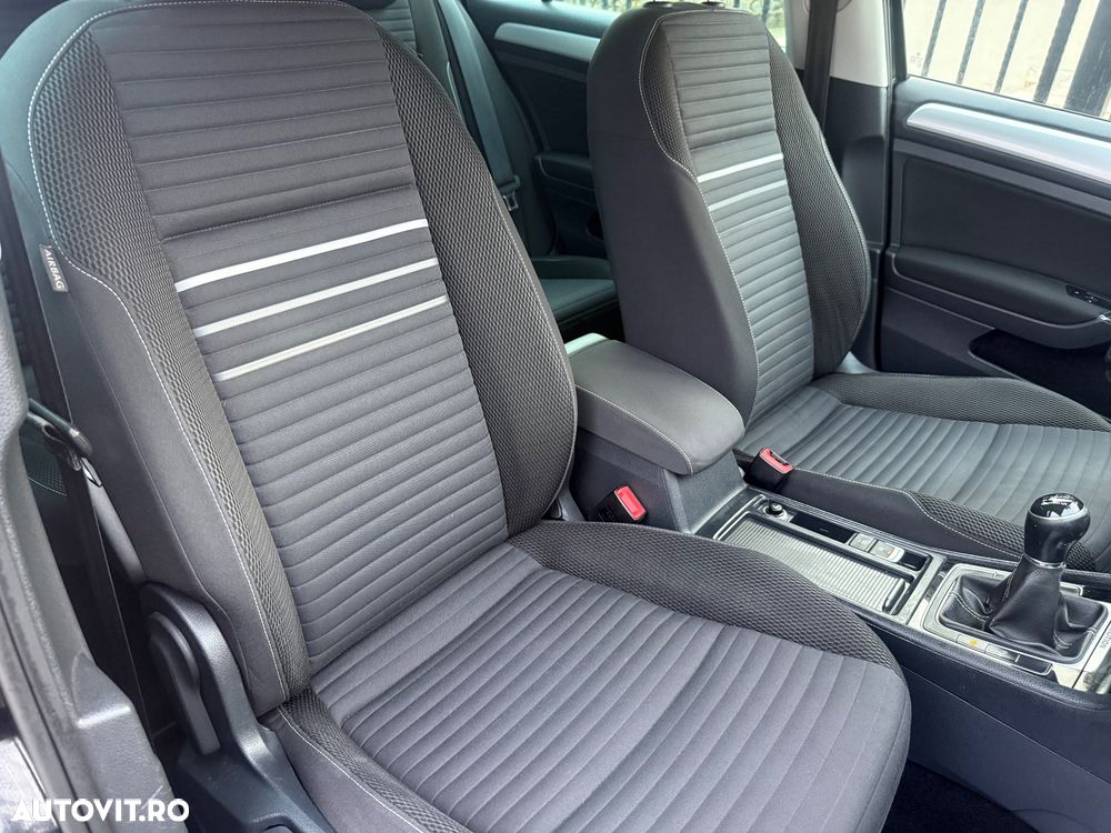 Volkswagen Golf 1.6 TDI 4Motion BlueMotion Technology Cup - 22