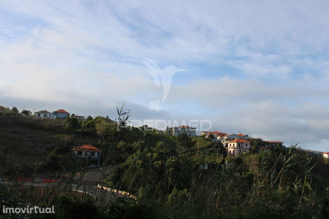 Solar  em São Jorge, 2 pisos, em pedra, com 318m2. - Grande imagem: 3/11