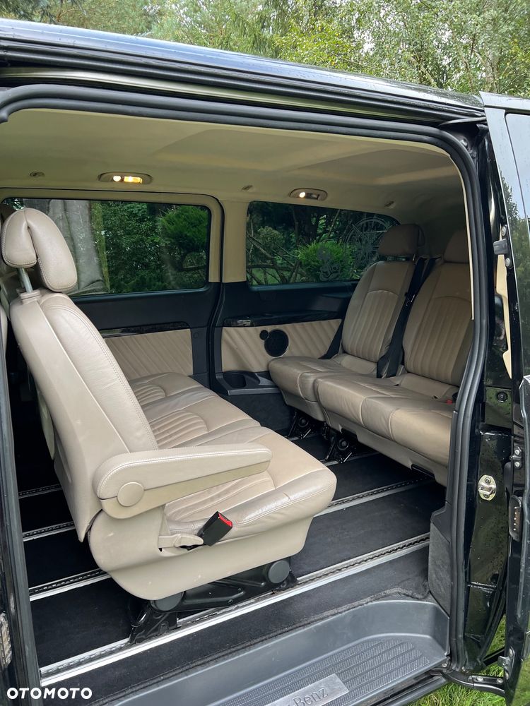 Mercedes-Benz Viano - 13