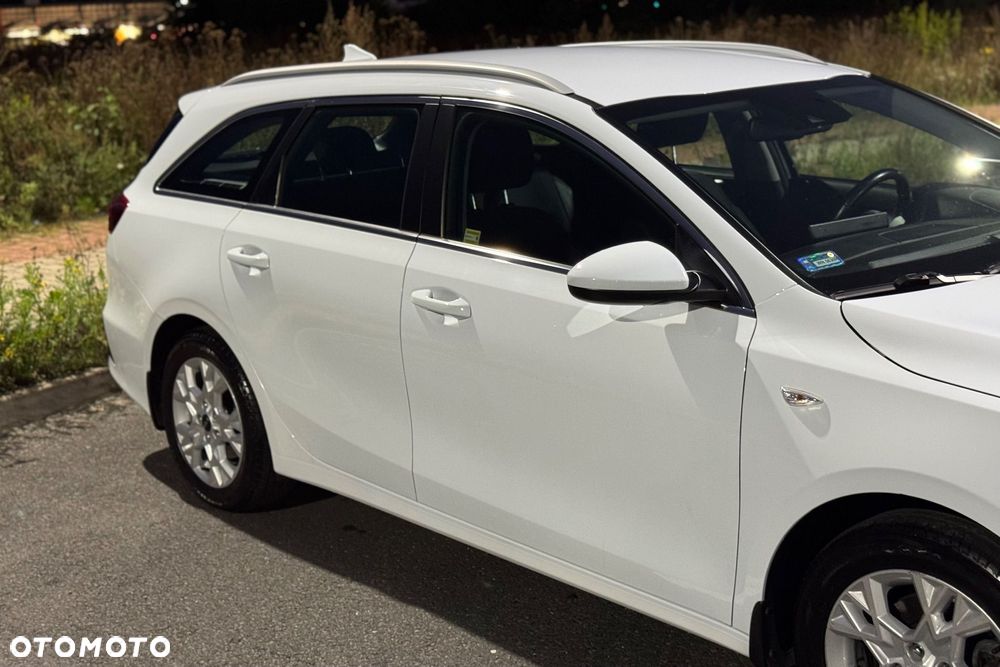 Kia Ceed 1.5 T-GDI M - 6