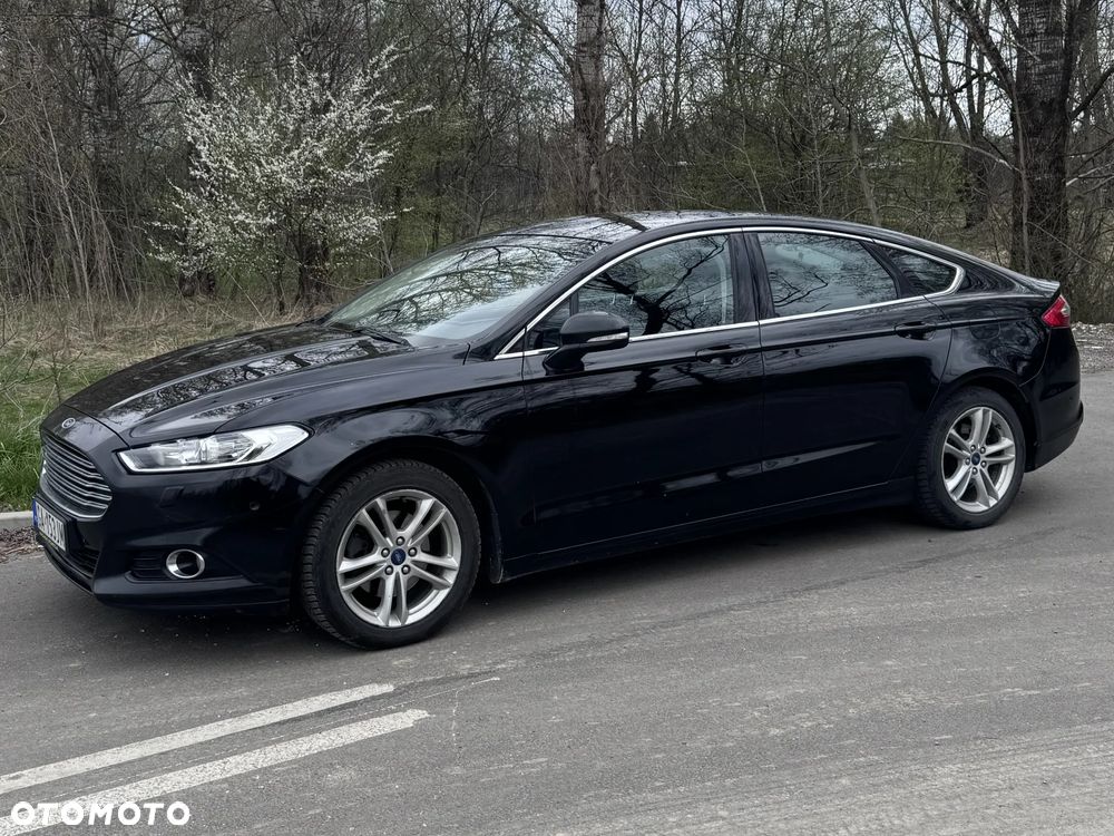 Ford Mondeo 2.0 TDCi STart-Stopp Vignale - 2