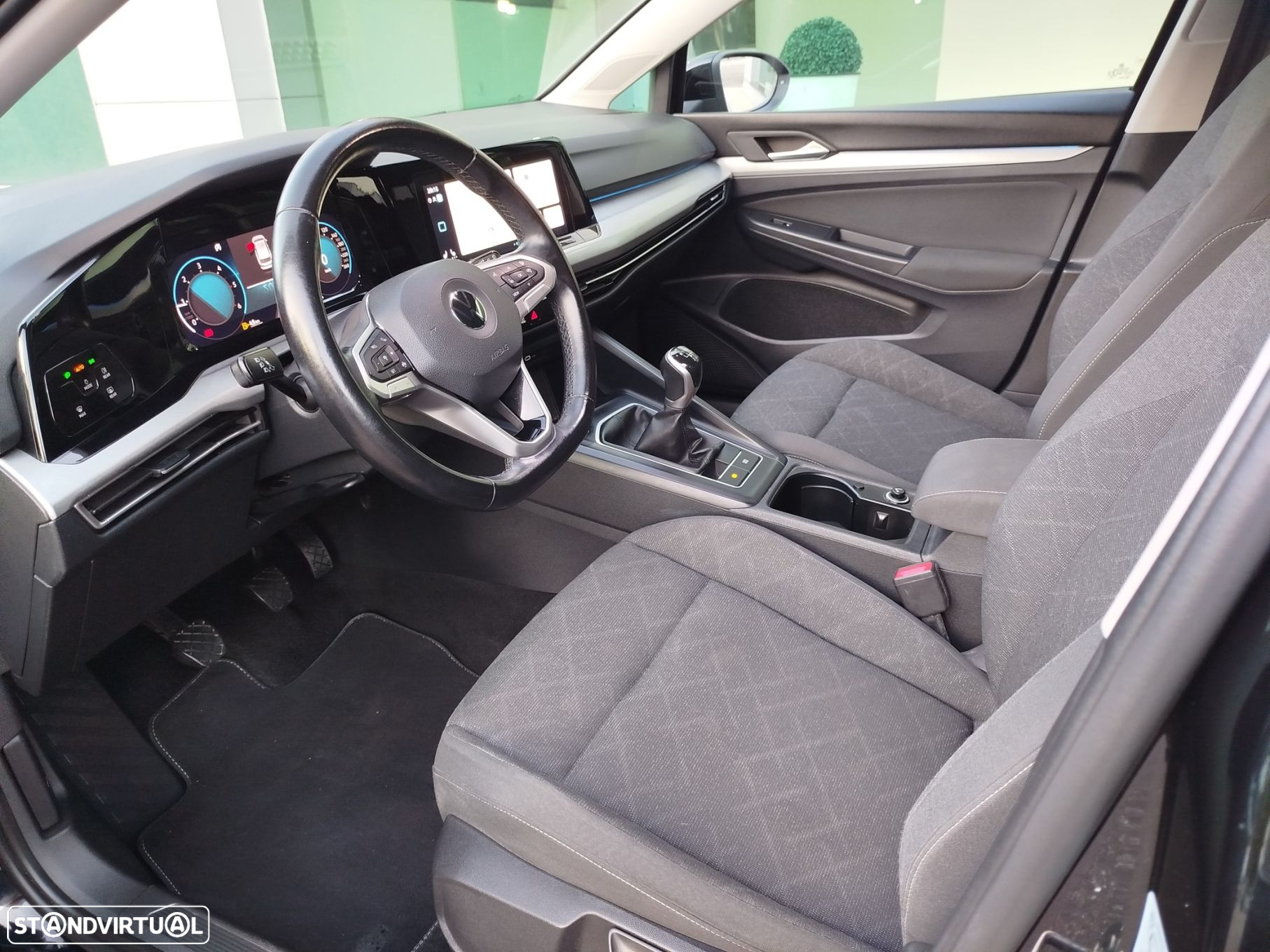 VW Golf Variant 2.0 TDi Life - 8