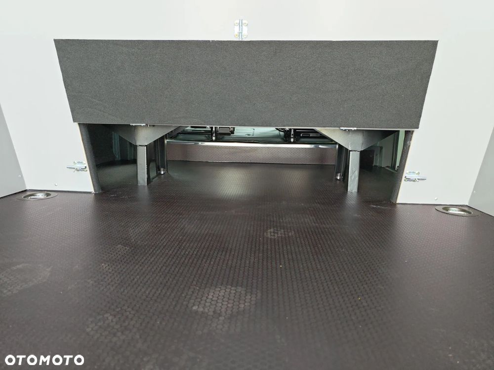 Toyota Proace Max brygadowy 6-osobowy - 11