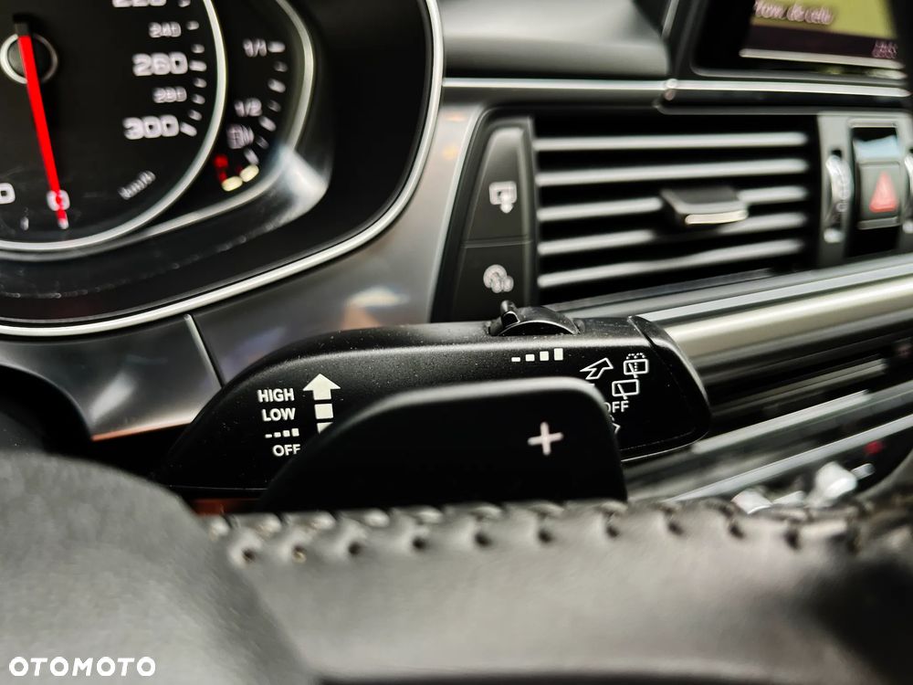 Audi A6 Avant 2.0 TDI ultra S tronic - 34