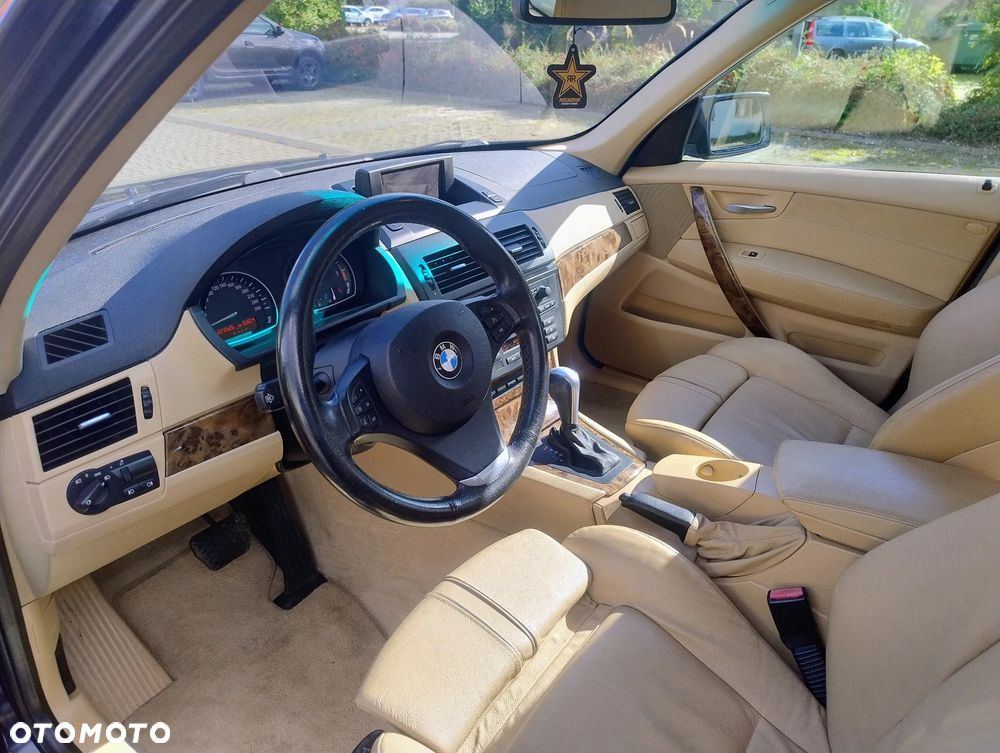 BMW X3 3.0d - 10