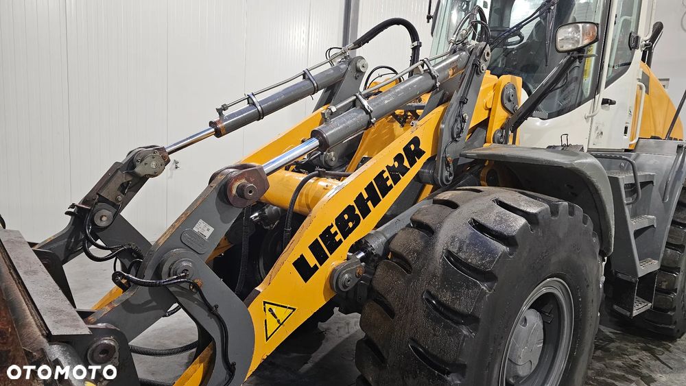 Liebherr L 538 Ładowarka czołowa 13.5t. Łyżka 5m3 jak L531Komatsu WA Kramer 8155 Caterpillar JCB - 12