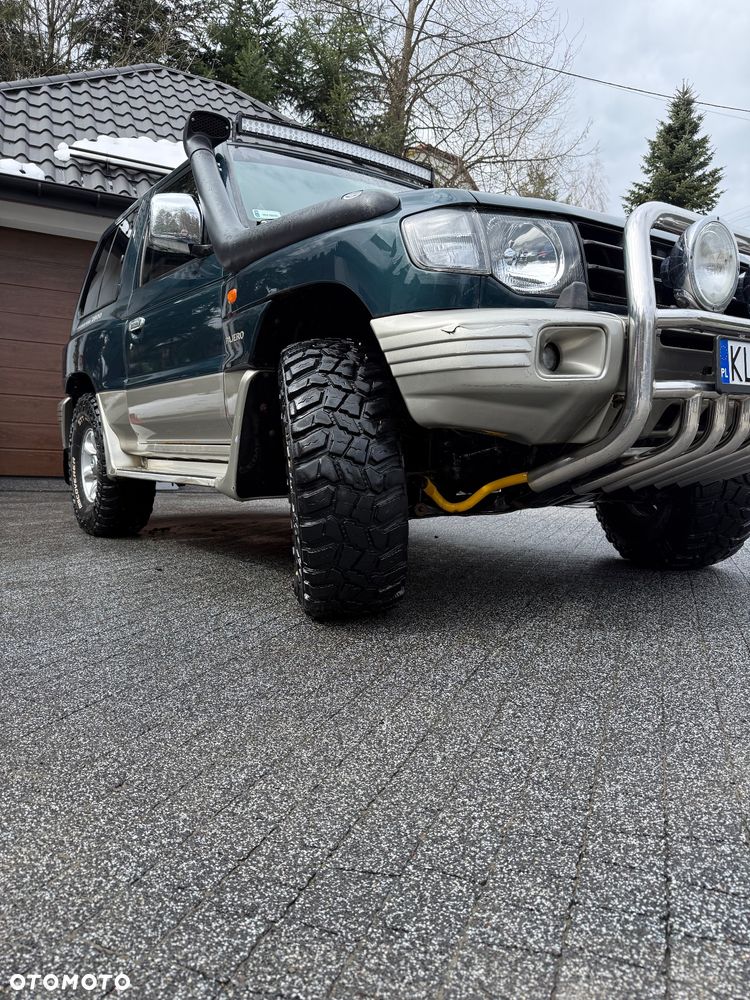 Mitsubishi Pajero 2.8 TD GLS 4os - 9