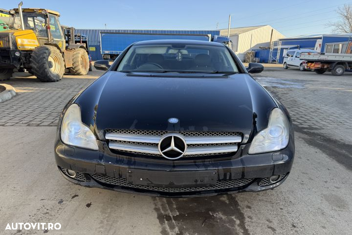 Usa fata dreapta negru obsidian 197 Mercedes-Benz CLS-Class C219 [fac - 3