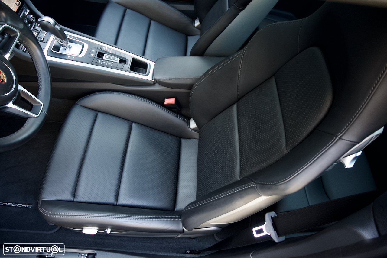 Porsche 911 (991) Carrera 2 PDK - 18