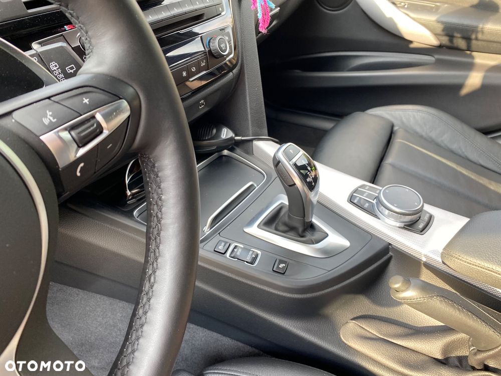 BMW Seria 3 330i GPF M Sport Shadow - 11