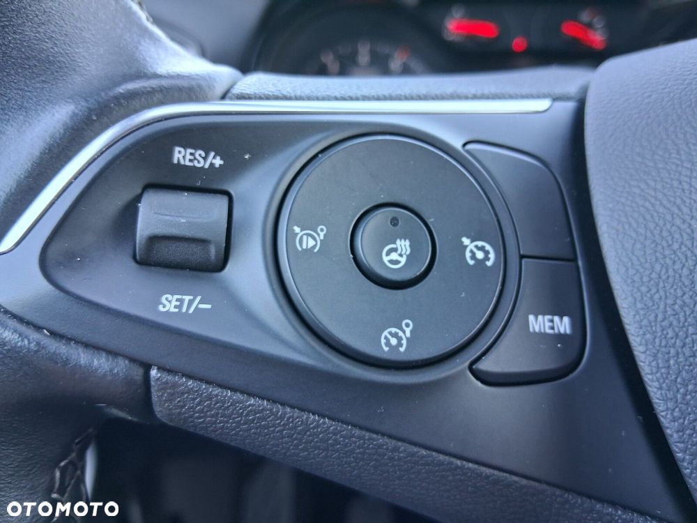 Opel Crossland X 1.2 T 120 Lat S&S - 12